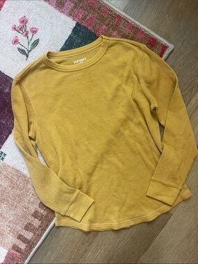Old Navy Mustard Waffle-Knit Long Sleeve Tee